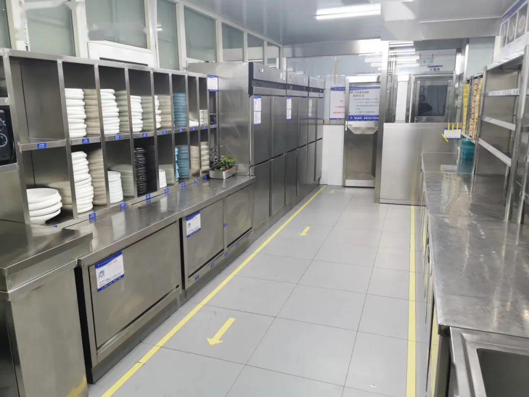 餐饮酒店行业4D厨房管理体系 打造高效、安全、透明的现代后厨